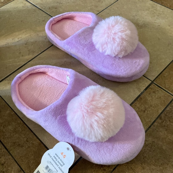 Wonder Nation slippers - Picture 2 of 8